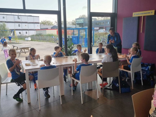 Het Wel- en Wee- van de Nieuwerkerk E (3) - CKV Nieuwerkerk